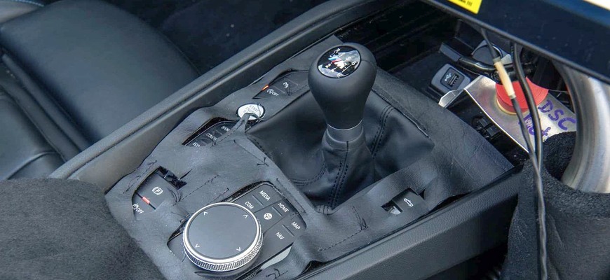 Oficiálne potvrdené! Máme prvé fotografie šesťvalcového BMW Z4 s manuálnou prevodovkou