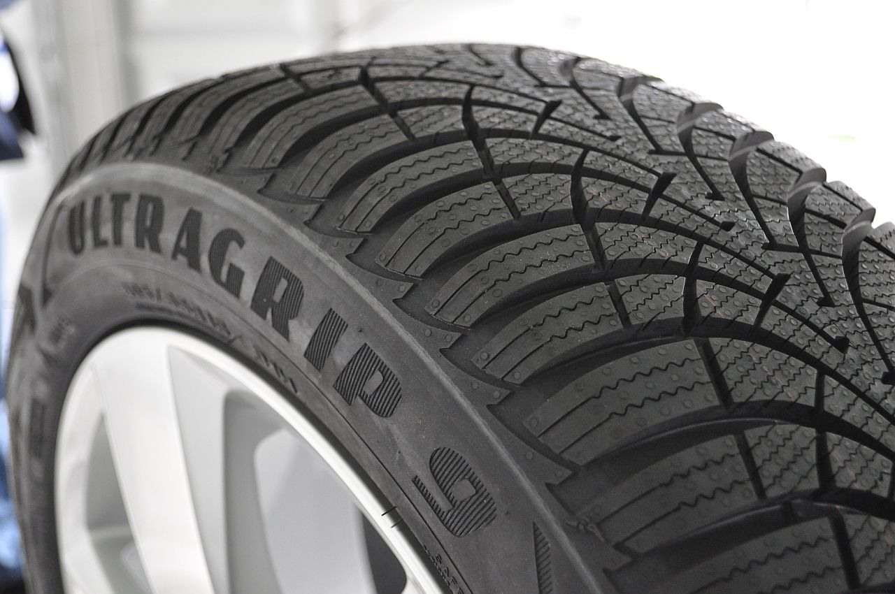 GoodYear Ultragrip Performance 9 zbiera ocenenia