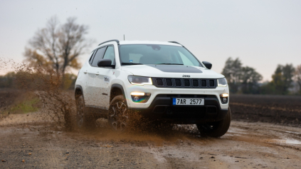 TEST JEEP COMPASS 2.0 MTJ TRAILHAWK: CHARAKTER, AKO SA PATRÍ