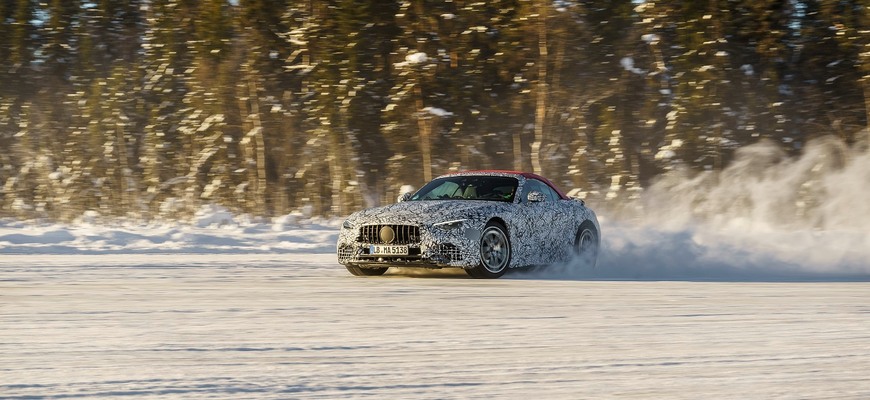 Nový Mercedes-AMG SL už testujú aj v severských krajinách
