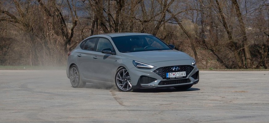 Test Hyundai i30 Fastback 1.5 T-GDI: výborný s výhradami