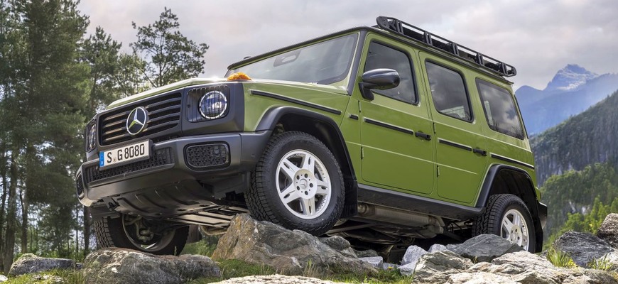 Návrat z bulvárov do terénu? Nový Mercedes G „Stronger than the 1980s