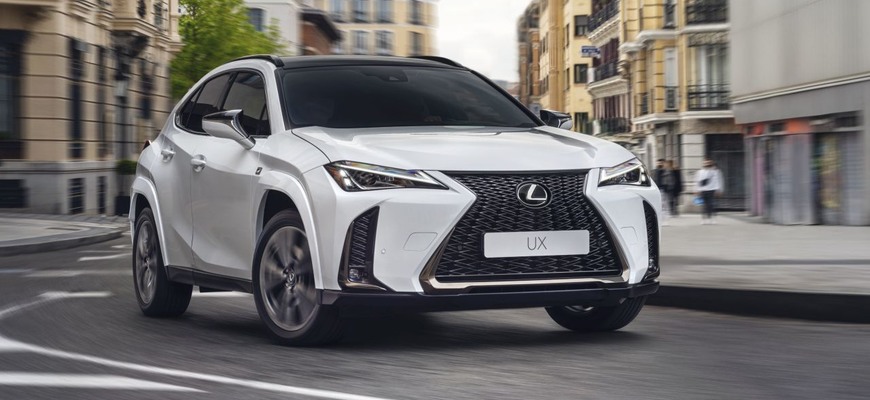 Lexus UX má za sebou menší hĺbkový facelift. Má lepší podvozok i tuhšiu karosériu