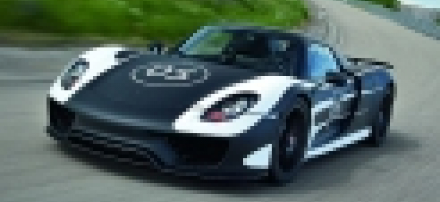 Porsche 918 Spyder takmer hotové a vypredané