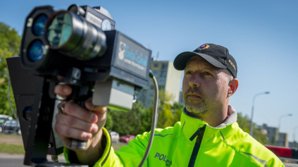 Aké zariadenie používajú policajti na meranie rýchlosti?