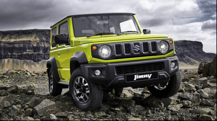 SUZUKI JIMNY JE AŽ PREKVAPIVO ZDATNÝ NAJMENŠÍ OFF-ROAD