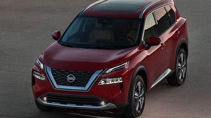 NISSAN X-TRAIL 2021 PRICHÁDZA. ROZTRHÁ KONKURENCIU NA KUSY?