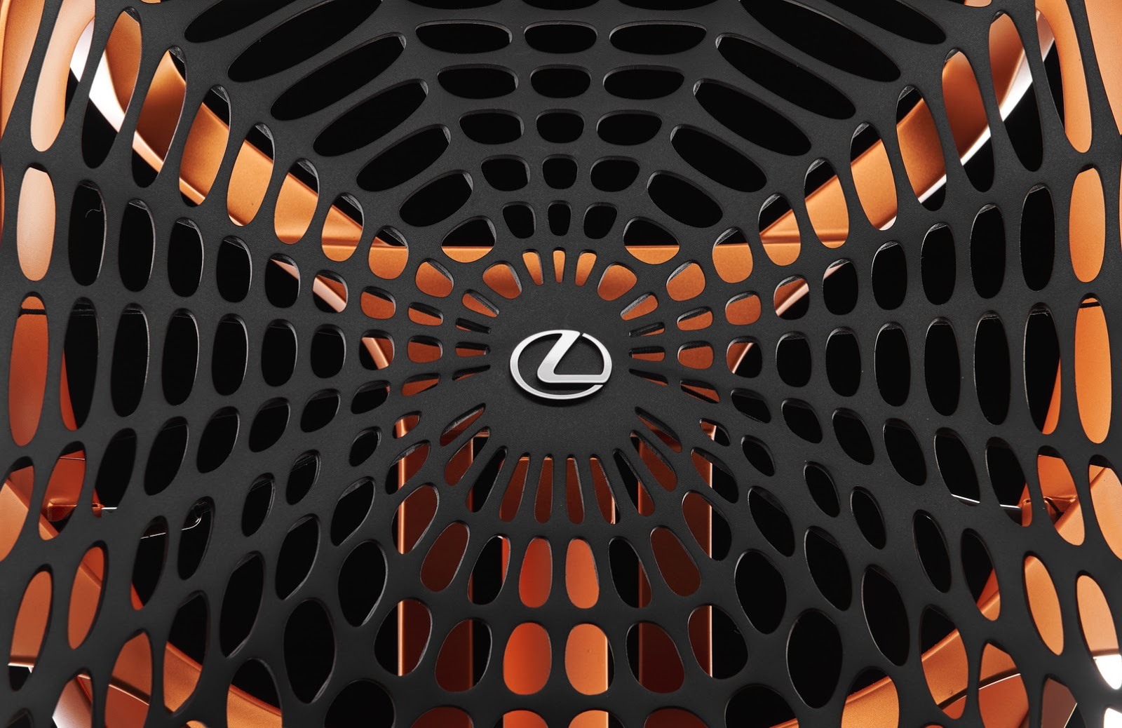 Lexus Kinetic sedadlo