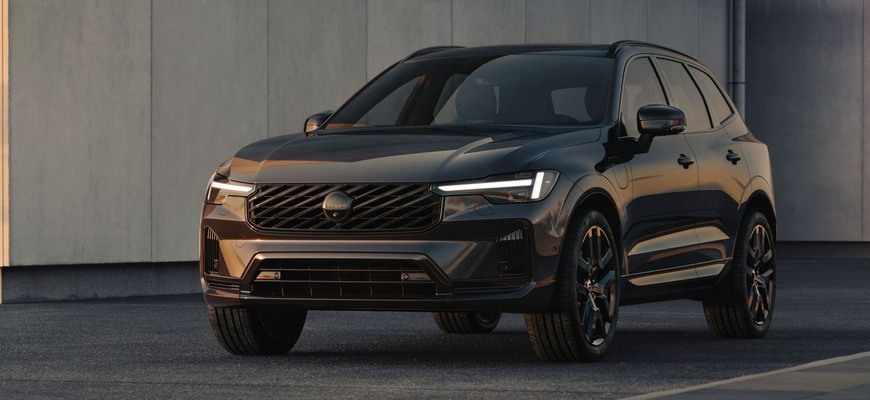 Volvo XC60 PHEV zvládne po facelifte 200 km len na batériu! Rovnakou zmenou prešlo XC90