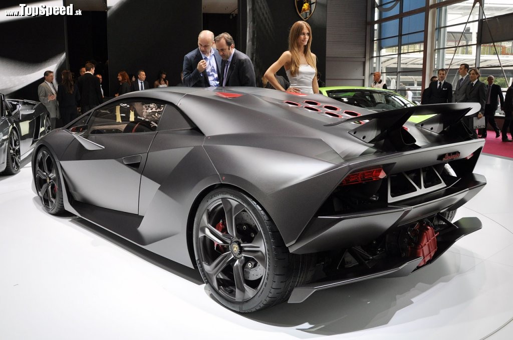 Lamborghini Sesto Elemento concept