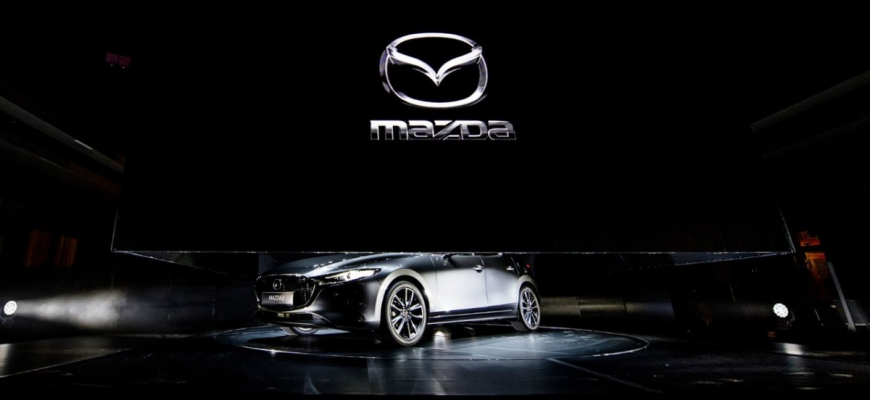 Nová Mazda 3 mala európsku premiéru v Prahe. Zdražela