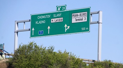 DO ČESKA BEZ DIAĽNIČNEJ ZNÁMKY? NEMUSÍTE JU KUPOVAŤ. PRE KOHO PLATÍ VÝNIMKA?