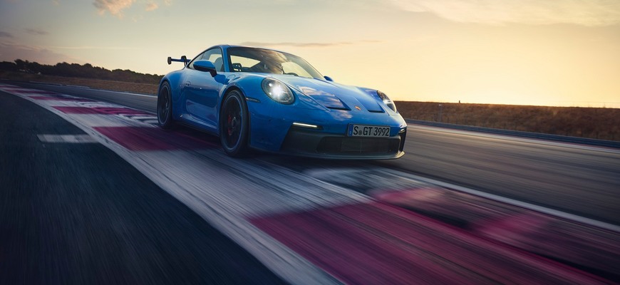 Porsche 911 GT3 stále ponúkne manuál, atmosféru a superšportové jazdné výkony