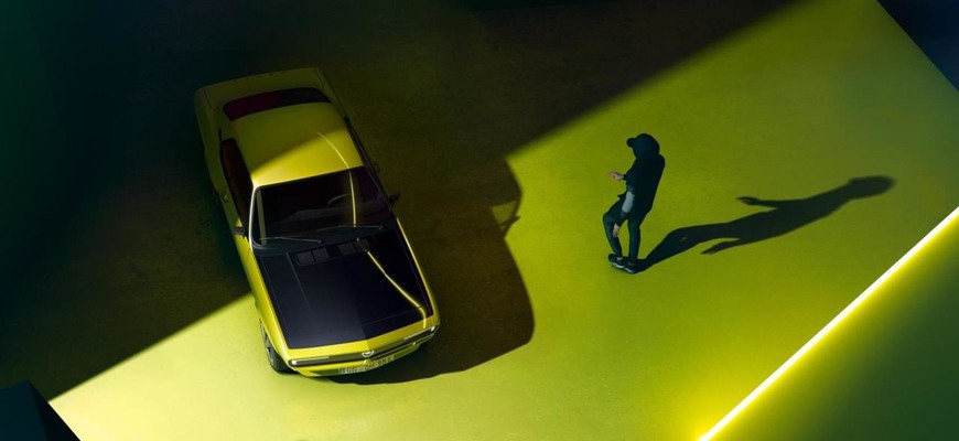 Opel prekvapil novým elektrickým retro kupé Manta GSe. Chystá elektrickú ofenzívu