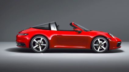 Typ 992 Targa skompletoval karosérie nového Porsche 911