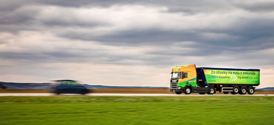 Spaľovacie motory s nulovými emisiami z jazdy? Nákladnej doprave svitá nádej