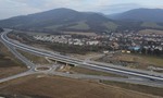 Konečne! Most na južnej R2 sa dočkal opravy. Vieme, kedy ho diaľničiari otvoria