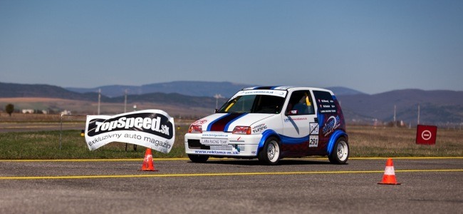 Video: AutoSlalom - SportoveAuta.sk 2012 - letisko Piešťany