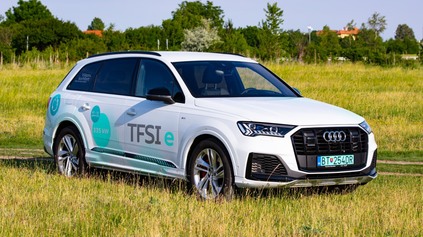 TESTUJEME AUDI Q7 60 TFSI E. ČO VÁS ZAUJÍMA?