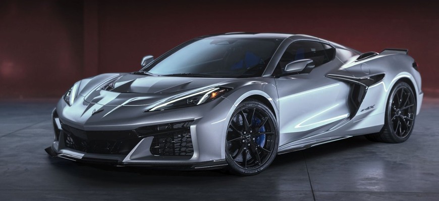 Z cesty, Ferrari! Nová Corvette ZR1X s výkonom skoro 1300 koní je spojenie verzií ZR1 a E-Ray