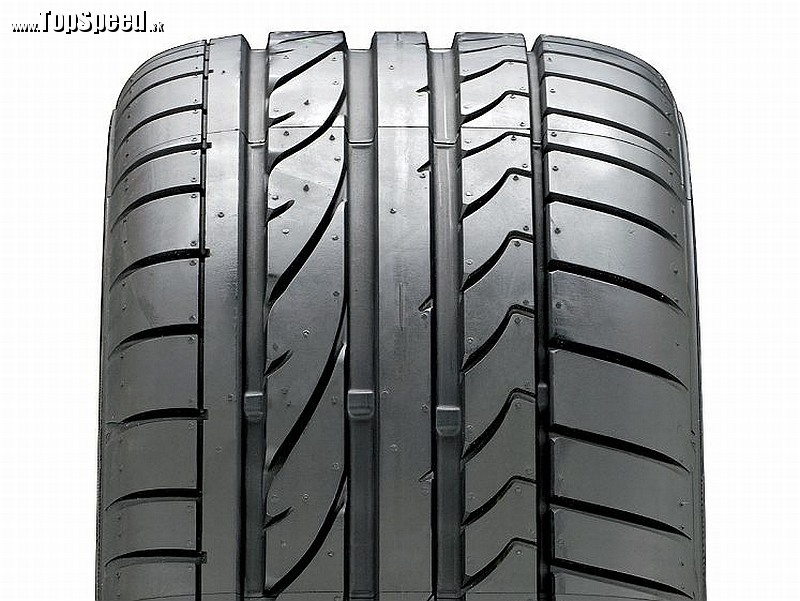 Takto vyzerá dezén Bridgestone Potenza RE050A