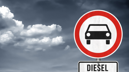 Európska komisia sprísňuje podmienky, chce ďalšie obmedzenia pre naftové autá