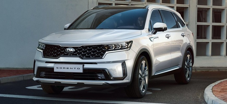 Hybridná KIA Sorento 2021 ide do predaja. Je drahšia než diesel