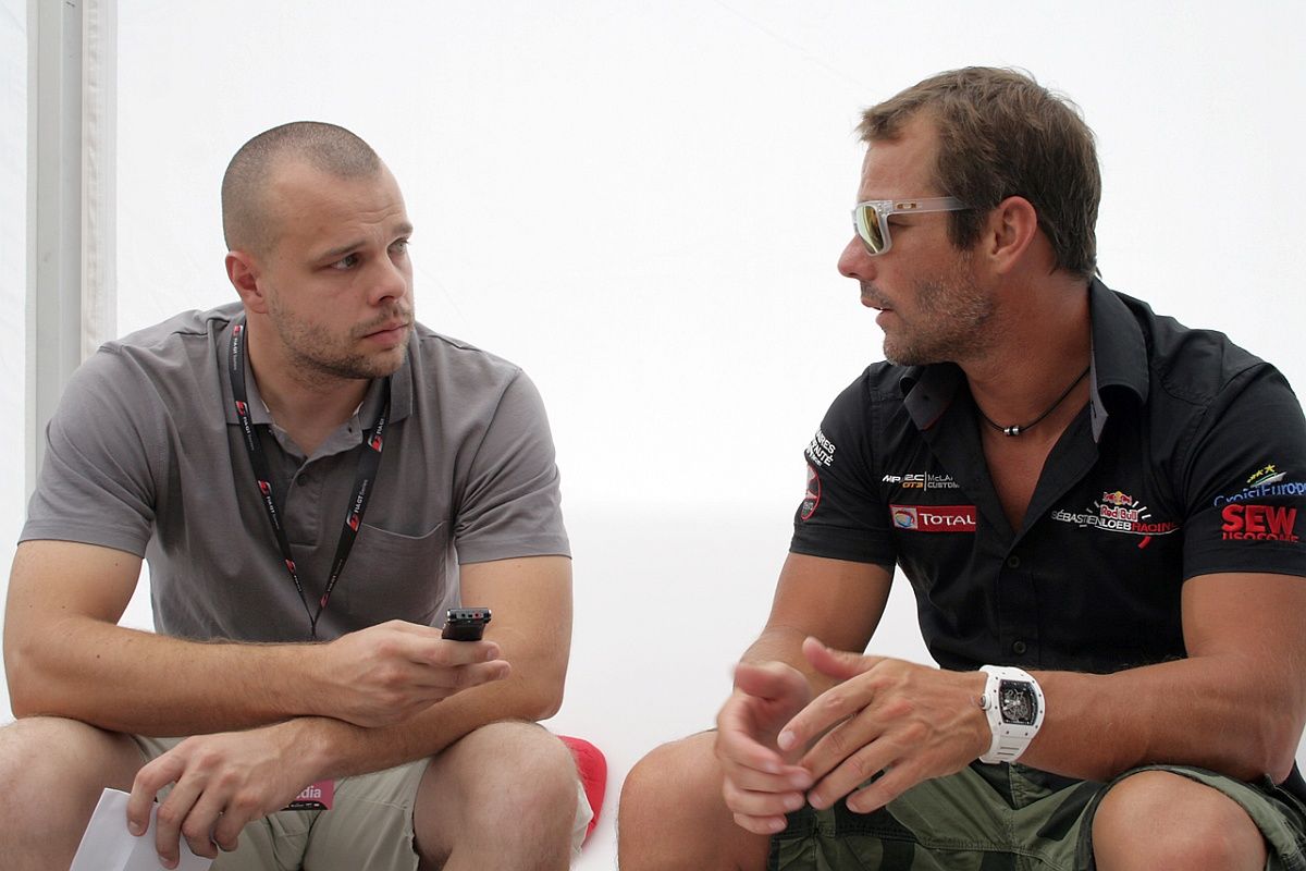 Ak vedľa vás sedí Sébastien Loeb, čas uteká neskutočne rýchlo