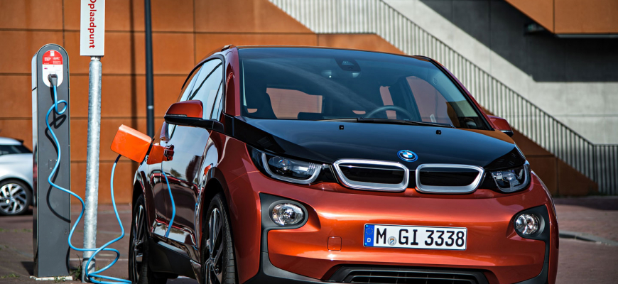 BMW i3 s motorom Honda?