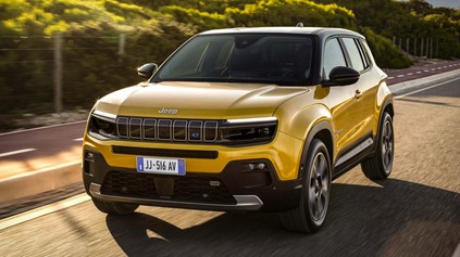 Prvý Jeep na baterky oficiálne: štvormetrový Avenger ponúkne 156 koní a dojazd 400 km