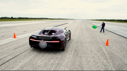 Bugatti Chiron pri 420 km/h znie ako stíhačka