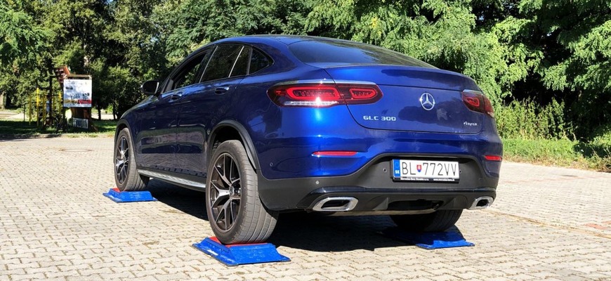 Mercedes-Benz GLC 300 Coupe 4x4 test