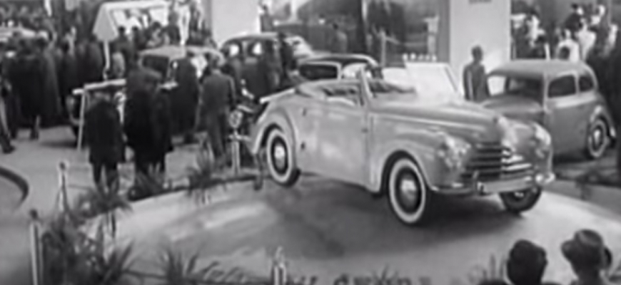 Ako vyzeral 1. povojnový autosalón v Prahe v r1947