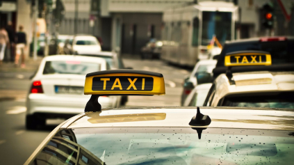 Zmenia podmienky taxislužby. Môže za to zdieľaná ekonomika?