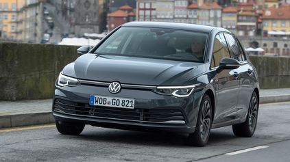 VW Golf VIII má problém. Nefunguje núdzové volanie eCall