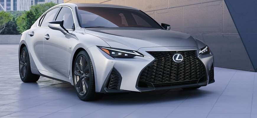 Nový Lexus IS 2021 útočí technikou, do Európy však už nepríde