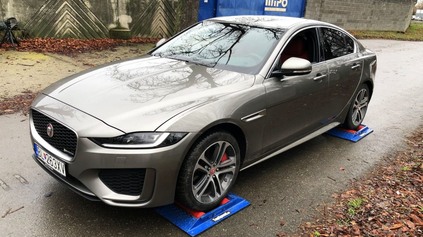 JAGUAR XE 4X4 TEST