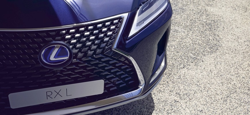Lexus RX 2020 má viaceré zaujímavé detaily