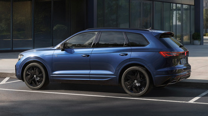 VW TOUAREG KONČÍ VÝROBU LEGENDY V MARCI 2026. NÁSTUPCU TAK SKORO NEDOSTANE...