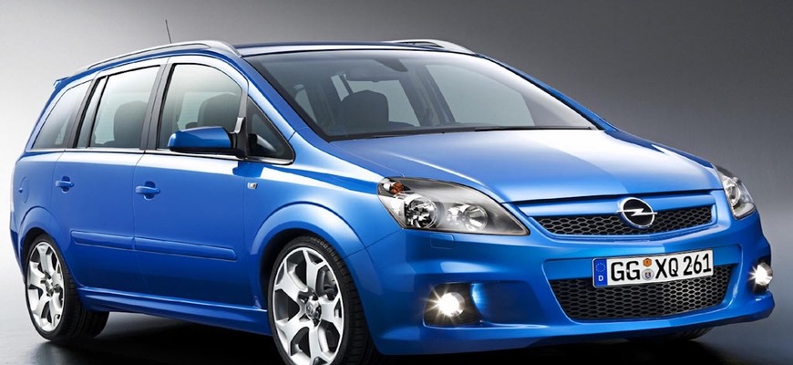 Opel Zafira OPC: Sedem miest, 241 koní a cena pod 7 000 eur