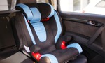 Povinné detské autosedačky aj pre tínedžerov! Pravidlo, ktoré by malo platiť aj u nás?
