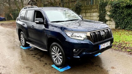 TOYOTA LAND CRUISER 4X4 TEST