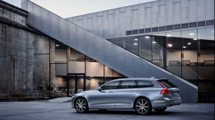 ŠVÉDI UKÁZALI VOLVO V90, POZRITE SI DIZAJN VO VEĽKEJ FOTOGALÉRII