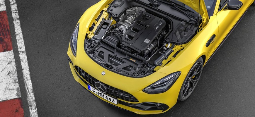 Nový základný Mercedes-AMG GT 43 Coupé vymenil V8 za štvorvalec. Stačí to?