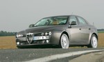 Vernosť sa vypláca, tvrdí Alfa Romeo. Motivuje tým majiteľov starších áut na značkový servis