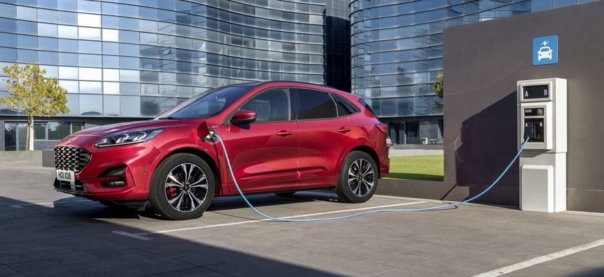 Nemecko zrejme zruší dotácie na plug-in hybridy a obmedzí ich aj pre elektromobily