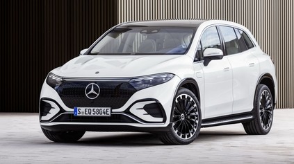 Mercedes EQS SUV oficiálne: dojazd až 660 km a v najvýkonnejšej verzii má 544 koní
