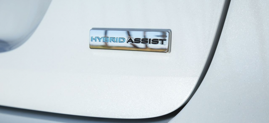 Renault Hybrid Assist prinesie nižšiu spotrebu s naftovým motorom