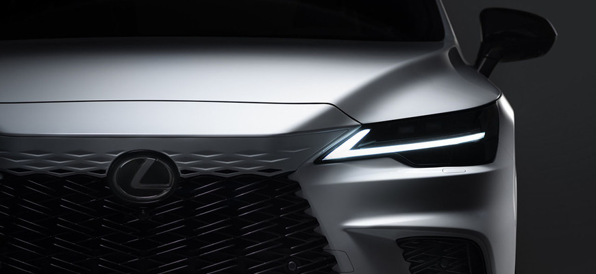 Lexus RX čaká generačná výmena, premiéra sa odohrá už onedlho