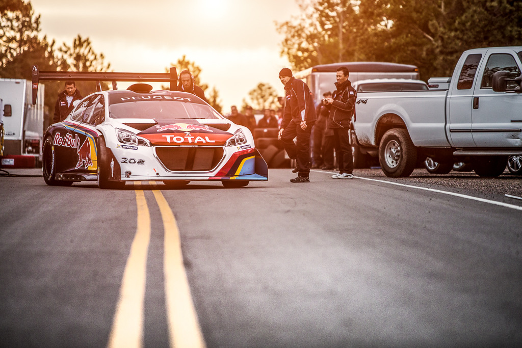 Sébastien Loeb a jeho nabúchaná Pežotka 208 T16 Pikes Peak